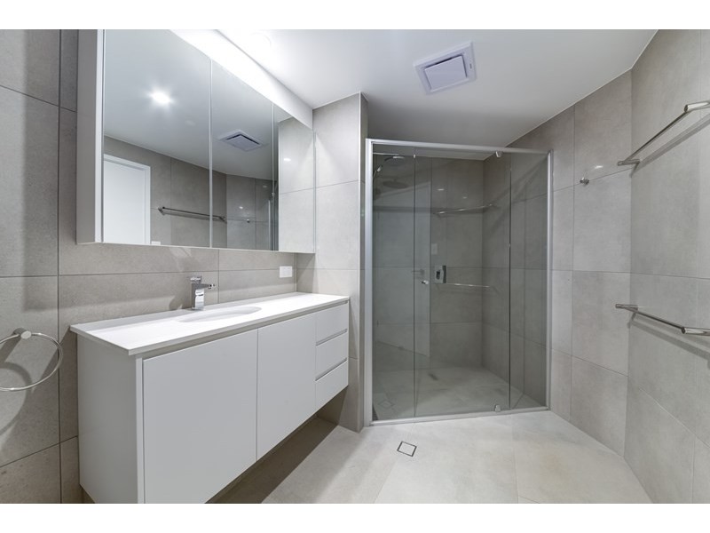 2/8 Ballinger Crescent, Buderim QLD 4556