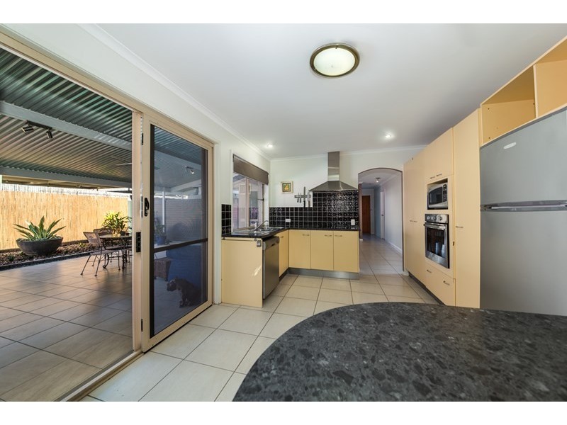 10 Gossamer Drive, Buderim QLD 4556