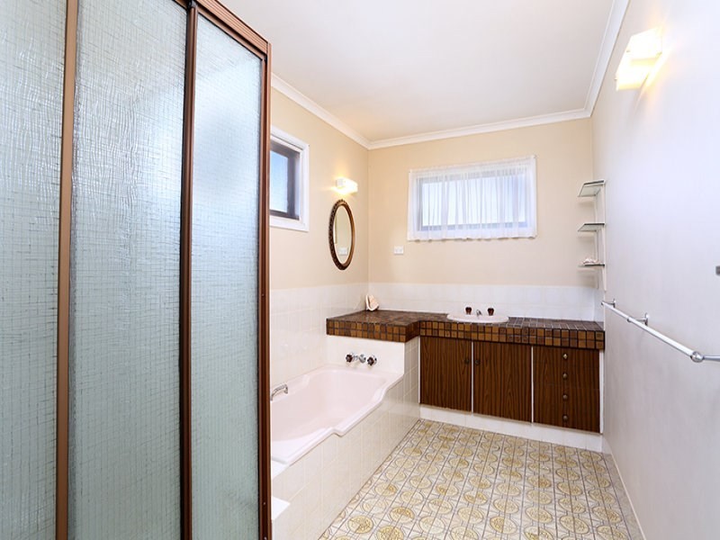 4 Scenic Avenue, Buderim QLD 4556