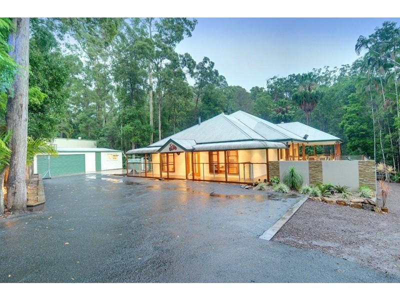 21 Victor Avenue, Palmview QLD 4553