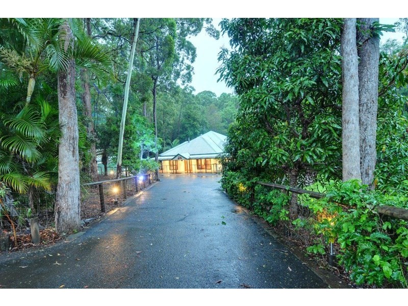 21 Victor Avenue, Palmview QLD 4553