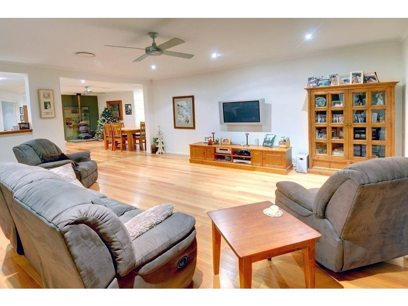 21 Victor Avenue, Palmview QLD 4553