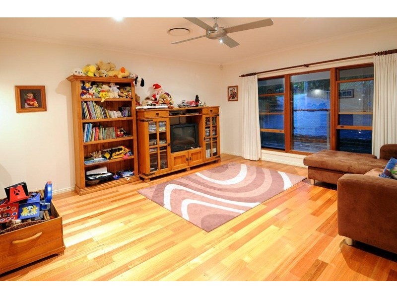 21 Victor Avenue, Palmview QLD 4553