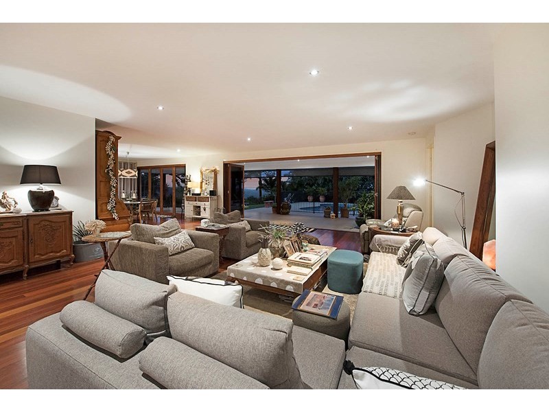 28 Courcheval Terrace, Mons QLD 4556