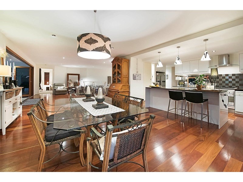 28 Courcheval Terrace, Mons QLD 4556