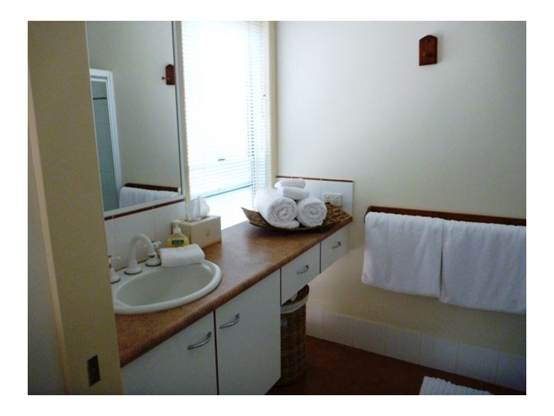 5 Greenway Place, Mountain Creek QLD 4557