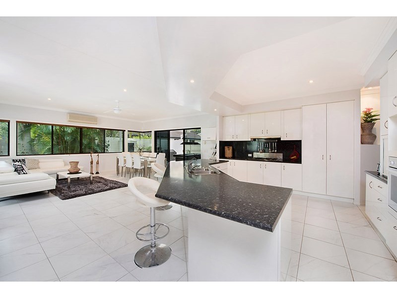 1 Leah Close, Buderim QLD 4556