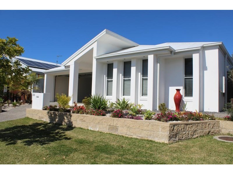 6 Flindersia Place, Mountain Creek QLD 4557