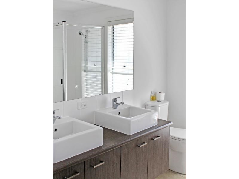 6 Flindersia Place, Mountain Creek QLD 4557