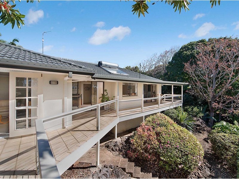 9 Fountain Road, Buderim QLD 4556