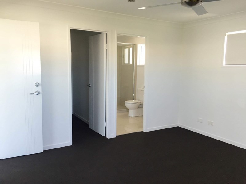 26 Robur Crescent, Mountain Creek QLD 4557