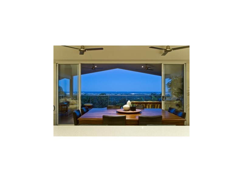 27 Dixon Road, Buderim QLD 4556