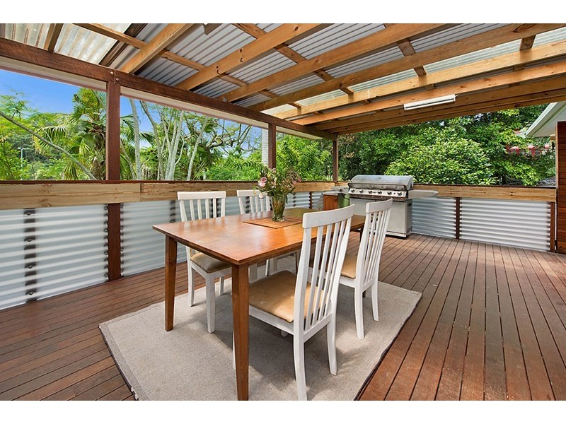 1 Chevallum Road, Palmwoods QLD 4555