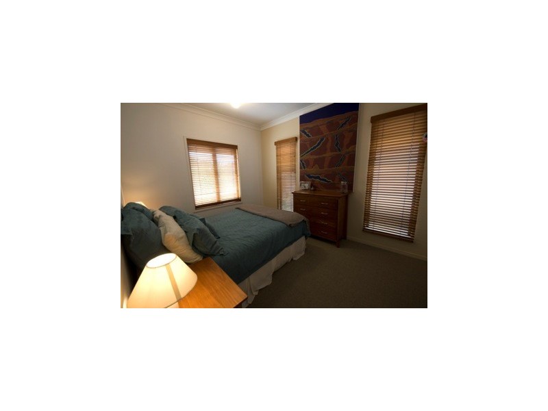 6 Madagascar Court, Parrearra QLD 4575