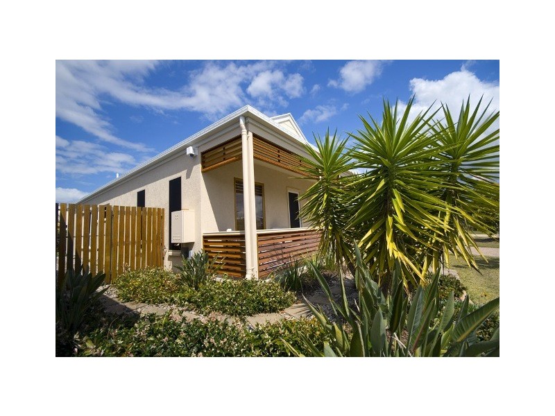 6 Madagascar Court, Parrearra QLD 4575