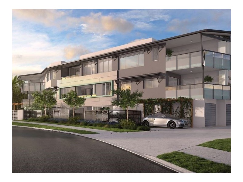 2/8. Ballinger Cresent, Buderim QLD 4556