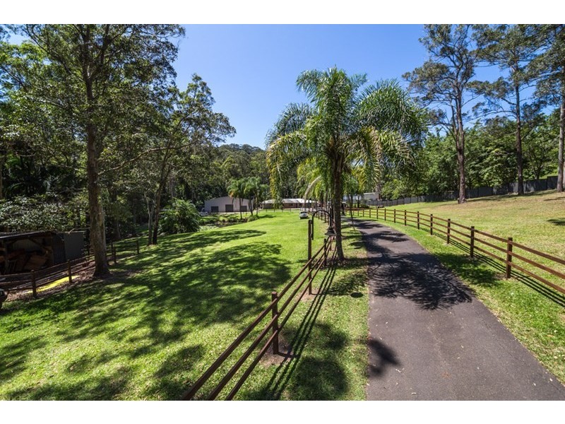 67.. Sawreys Road, Forest Glen QLD 4556