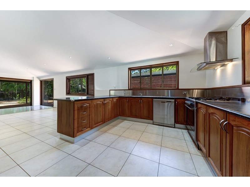 67.. Sawreys Road, Forest Glen QLD 4556