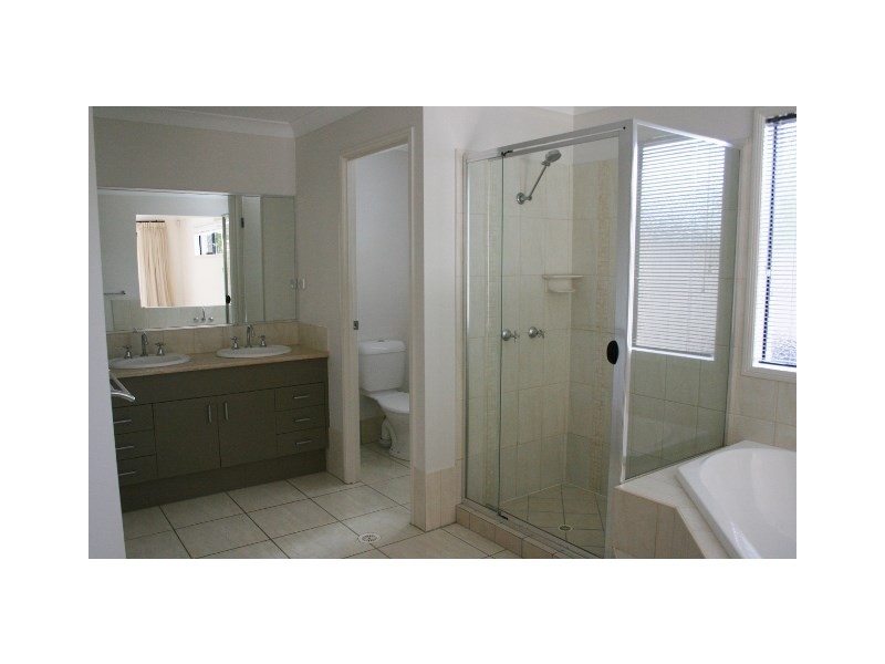 23 Figbird Crescent, Buderim QLD 4556