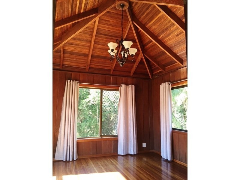 202 Mons School Road, Buderim QLD 4556