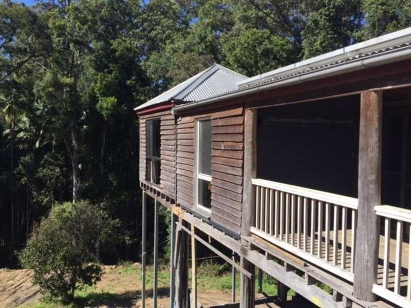 202 Mons School Road, Buderim QLD 4556