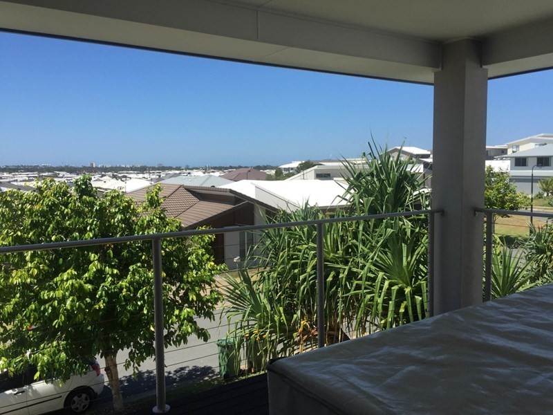 26.. Robur Crescent, Mountain Creek QLD 4557