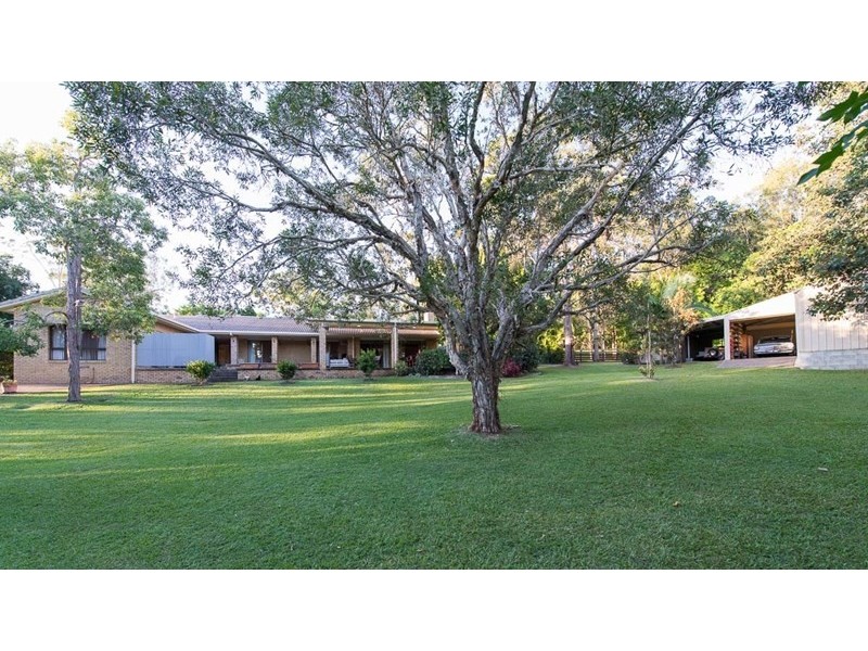 5 Kentucky Court, Little Mountain QLD 4551