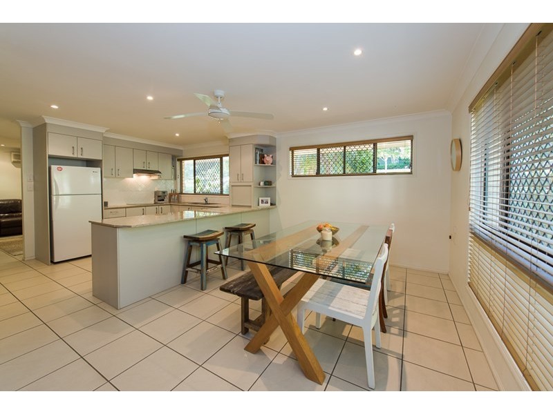 5 Kentucky Court, Little Mountain QLD 4551