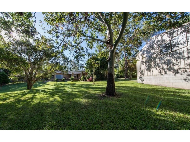5 Kentucky Court, Little Mountain QLD 4551
