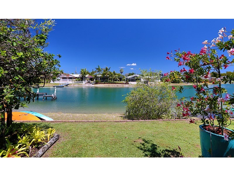 3/2 Broadmeadows Road, Maroochydore QLD 4558