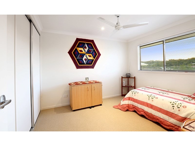 8 Dalzell Court, Nambour QLD 4560