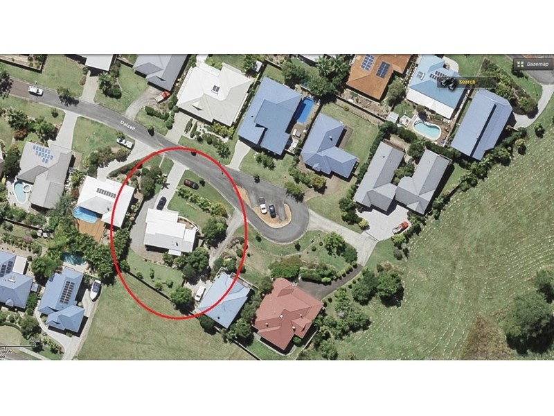 8 Dalzell Court, Nambour QLD 4560