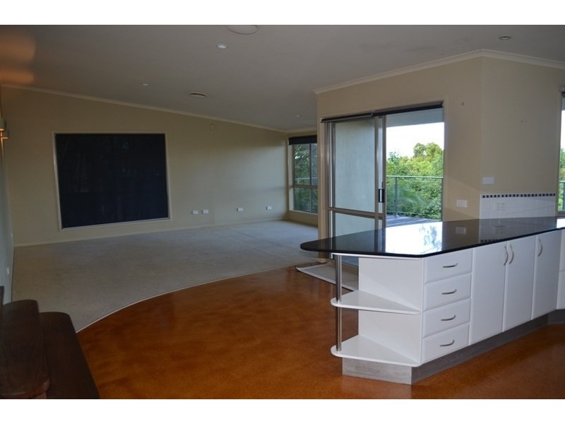 8.. Griffith Lane, Buderim QLD 4556