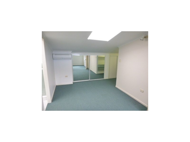 8.. Griffith Lane, Buderim QLD 4556