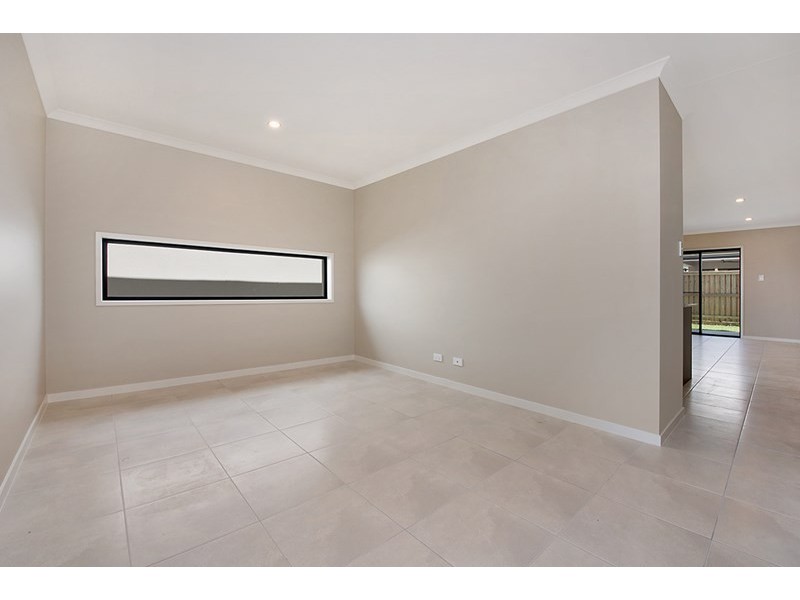 14 Osprey Drive, Birtinya QLD 4575