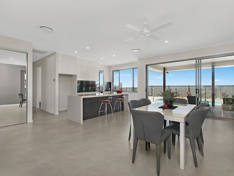 19 Apple Gum Place, Palmview QLD 4553