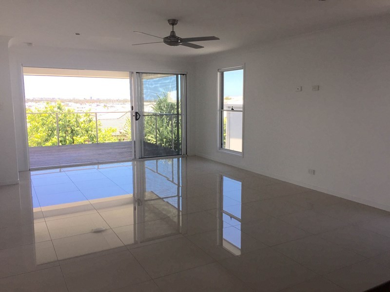 26 Robur Crescent., Mountain Creek QLD 4557