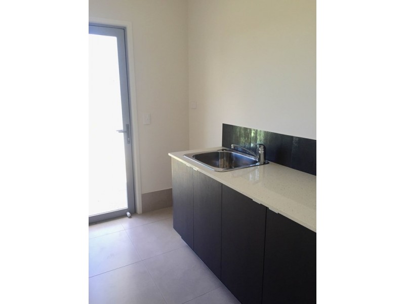 19B Applegum Place, Palmview QLD 4553