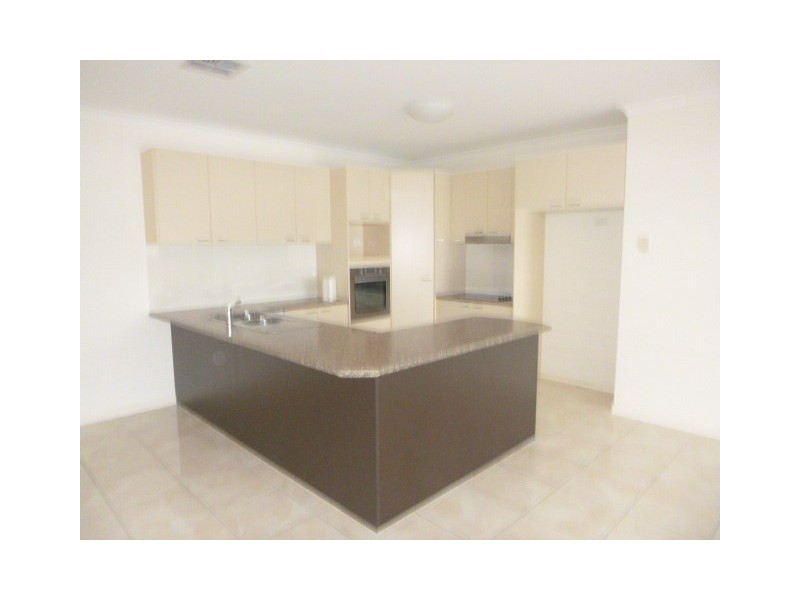 20 Robur Crescent, Mountain Creek QLD 4557