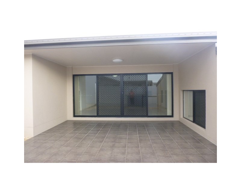 20 Robur Crescent, Mountain Creek QLD 4557