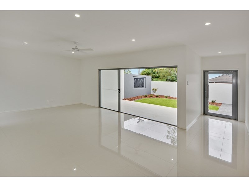 2/69 Lindsay Road, Buderim QLD 4556