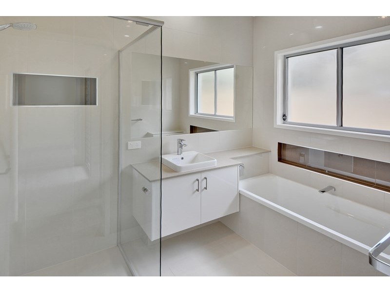 2/69 Lindsay Road, Buderim QLD 4556