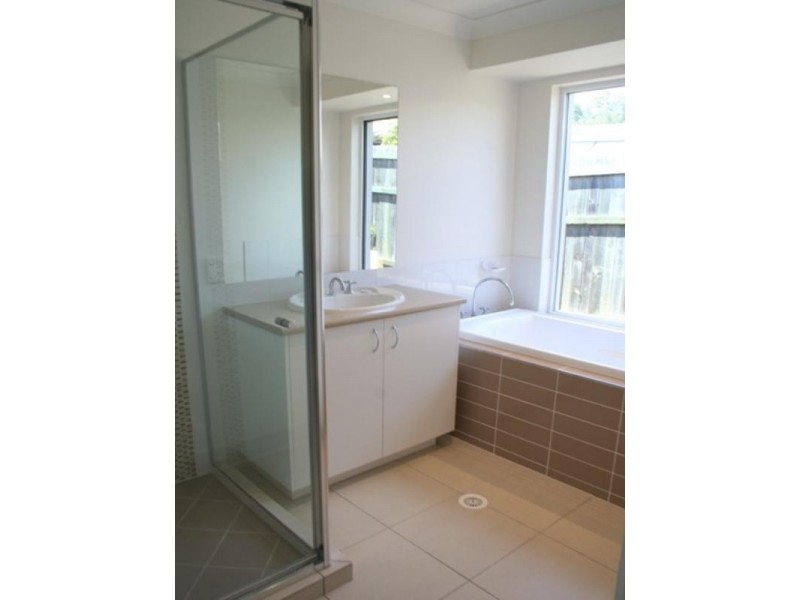 12 Evergreen Avenue, Palmwoods QLD 4555