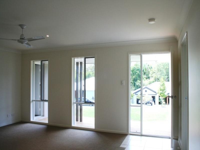 12 Evergreen Avenue, Palmwoods QLD 4555