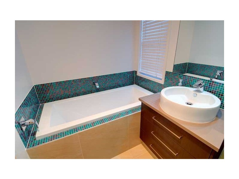 15.. Robur Crescent, Mountain Creek QLD 4557
