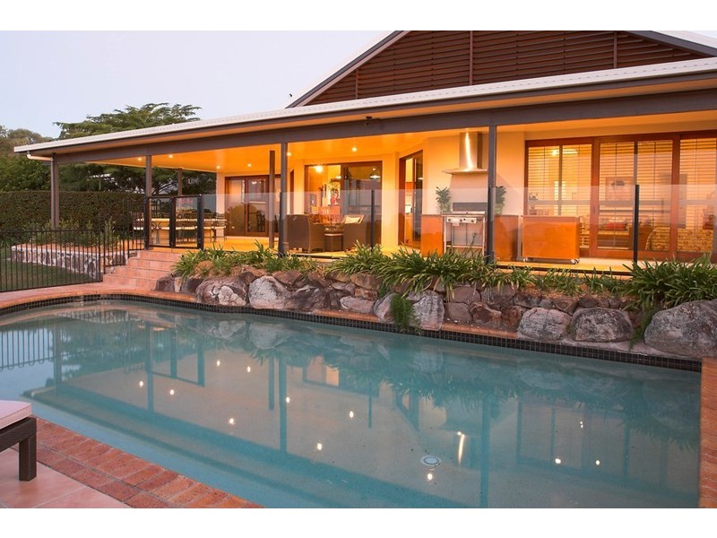 9 Mons School Road, Buderim QLD 4556