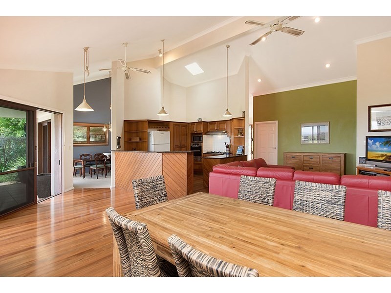 9 Mons School Road, Buderim QLD 4556