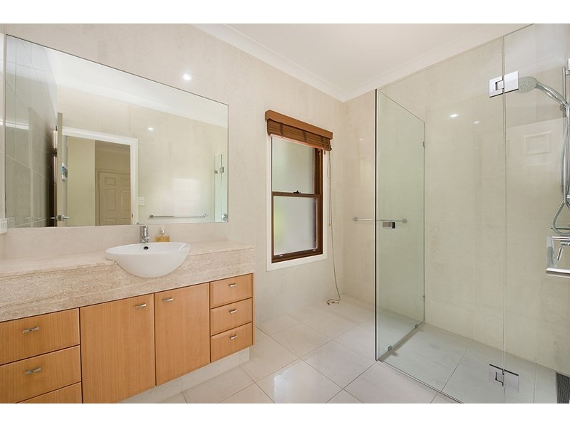 9 Mons School Road, Buderim QLD 4556