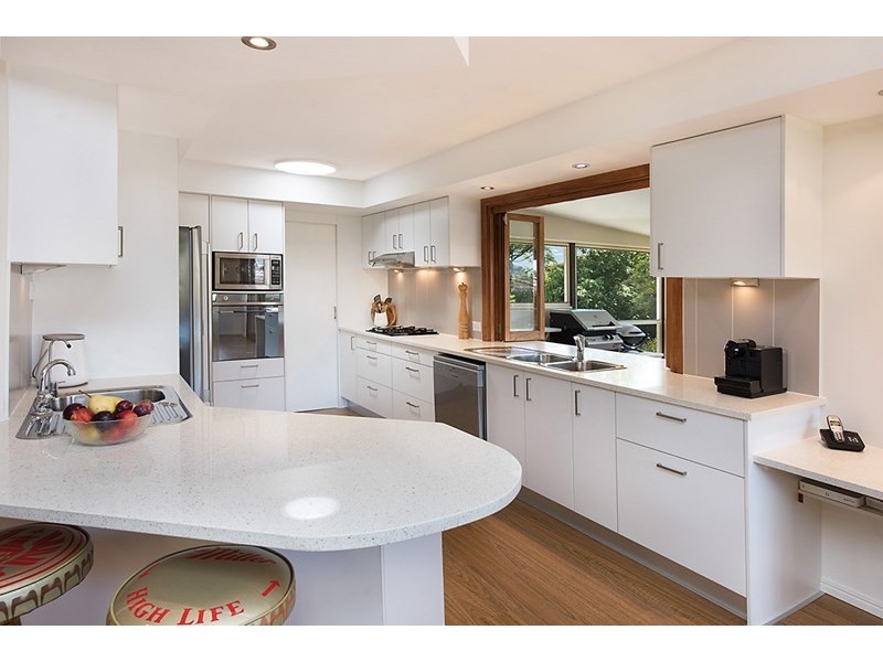 15 Nirvana Crescent, Buderim QLD 4556