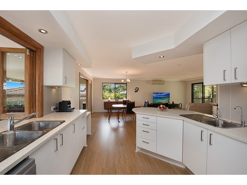 15 Nirvana Crescent, Buderim QLD 4556